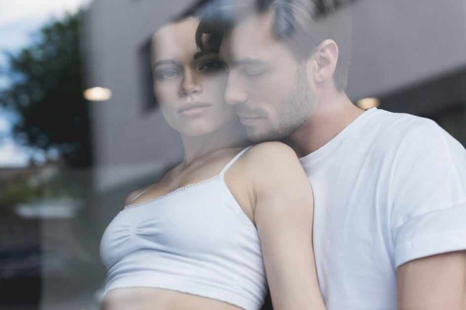 5 типов сексуальных партнеров, с которыми нельзя лишаться девственности
