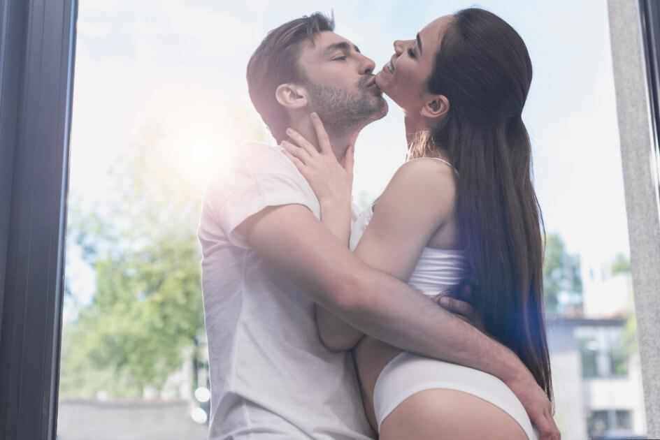 5 типов сексуальных партнеров, с которыми нельзя лишаться девственности