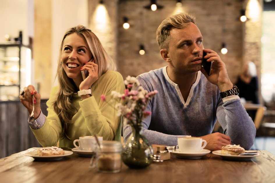 6 признаков, что вы застряли в отношениях