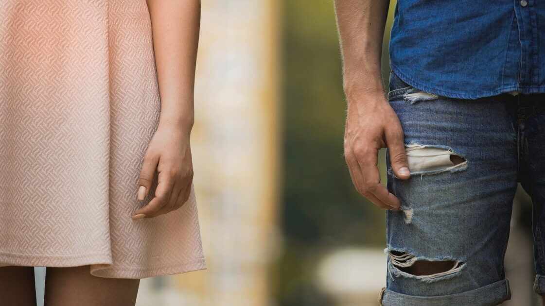 Хлопнула дверью и ушла к другому: как забыть девушку, которую любишь