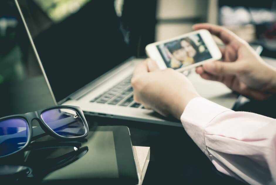 Как сохранить отношения на расстоянии и не завыть от скуки?
