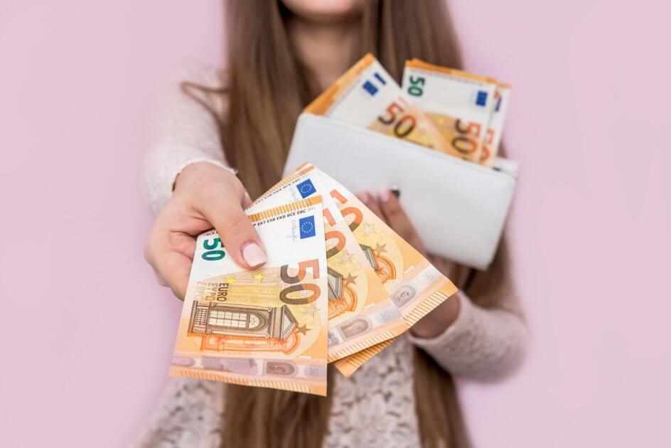 Осторожно, брачные аферисты! Как на сайте знакомств вычислить мужчину, который вас ограбит?
