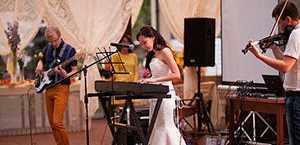 Организация песни от невесты для жениха