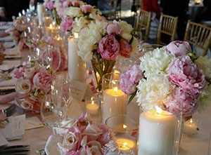 Как украсить зал на свадьбу своими руками живыми цветами